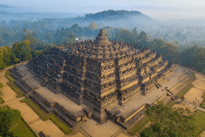 Read more about the article Candi Borobudur, Megah dan Sarat Makna